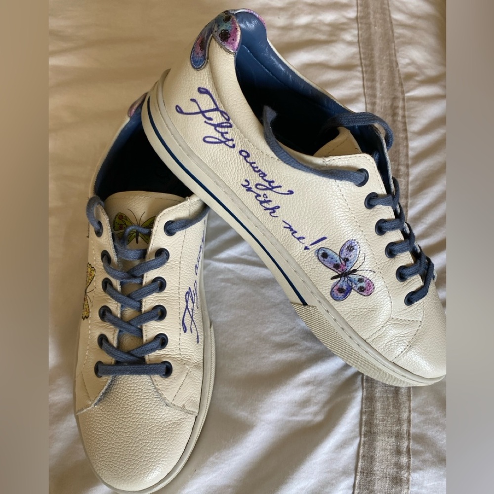 Brighton Leather Fly Me Sneaker with Whimsical Animated Butterfly Print Size 10 - Picture 12 of 16